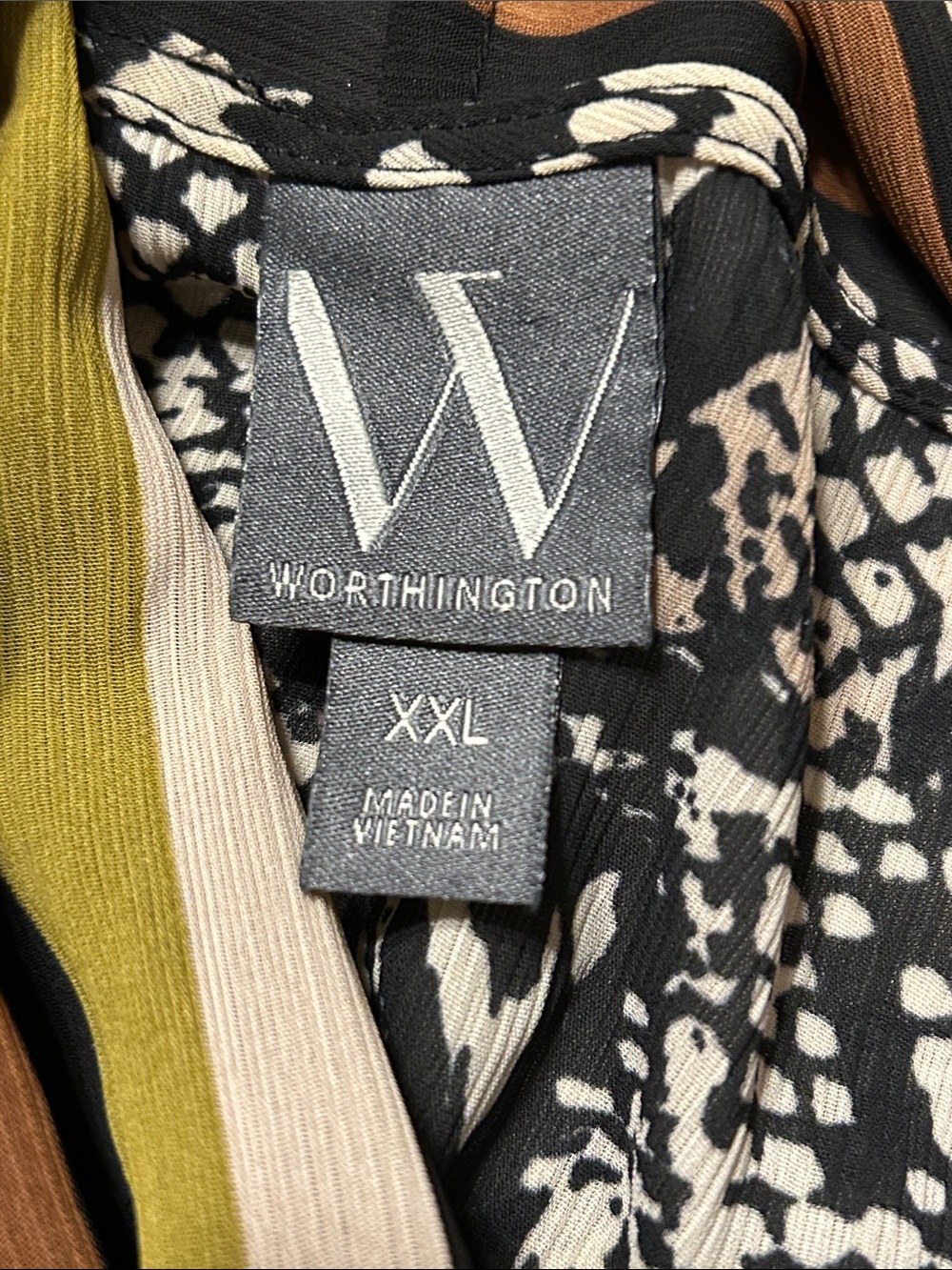 🎼Worthington Snake-Print Tie-Neck Blouse in Black and Cream striped size XXL GUC - Picture 9 of 11